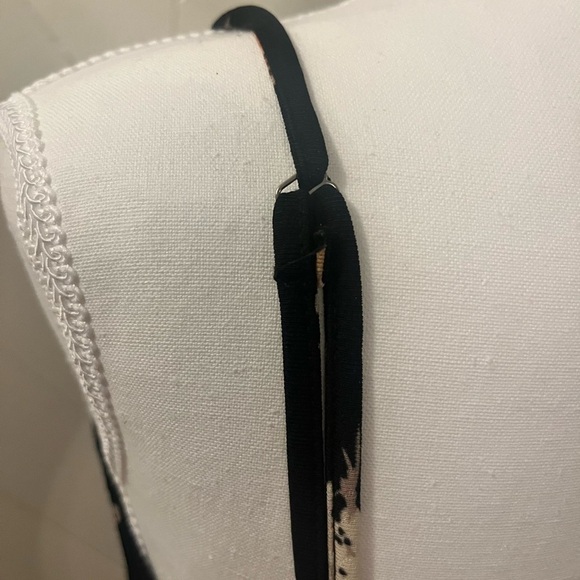 Nobu U Floral Dress - Picture 5 of 6